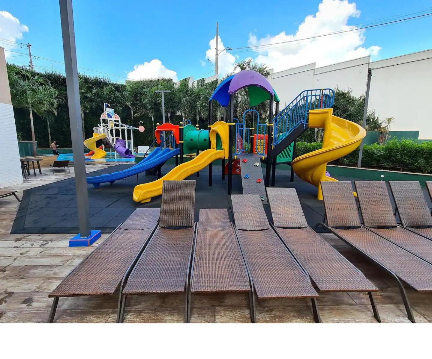 Olimpia Park Resort O Mais Divertido Resort Em Frente Ao Thermas Dos Laranjais - Pague Em Ate 12 Vezes Exterior foto